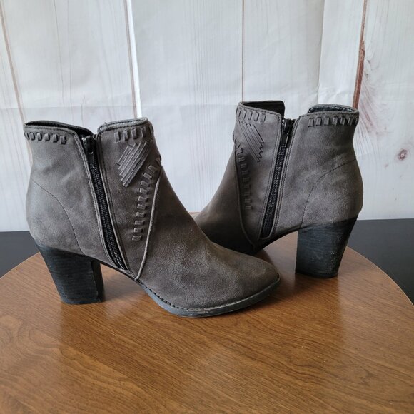 Zigi Soho Halyn Chelsea Block Heel Booties, Sz 9.5, Western/Cowgirl/Boho Ankle B - Picture 2 of 15